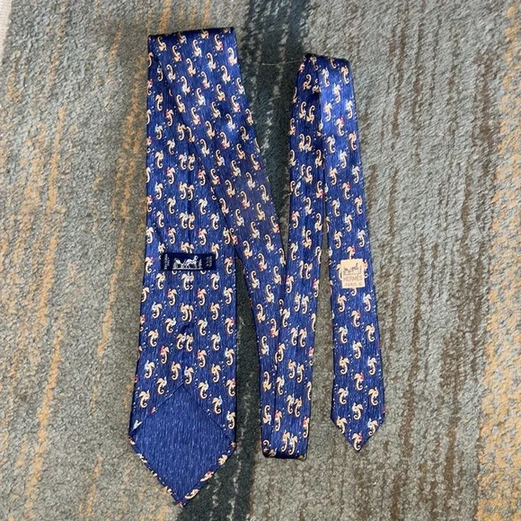 Vintage Hermes Silk Necktie "Seahorse Jockeys" - Picture 4 of 5